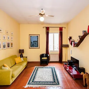 https://vatican-penthouse-near-speters-square.it-romehotels.com